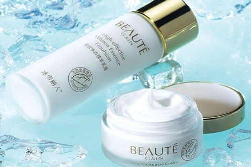 甄選適配美妝 從膚質到需求，精準挑選適合自己的化妝品